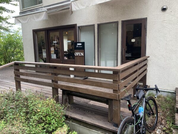 長野県　富士見町のパン屋さん　「ぱんパパン」